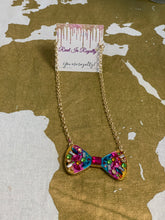 Load image into Gallery viewer, “Bow Me” Necklace